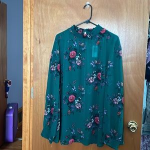 NWT Torrid mock neck shirt